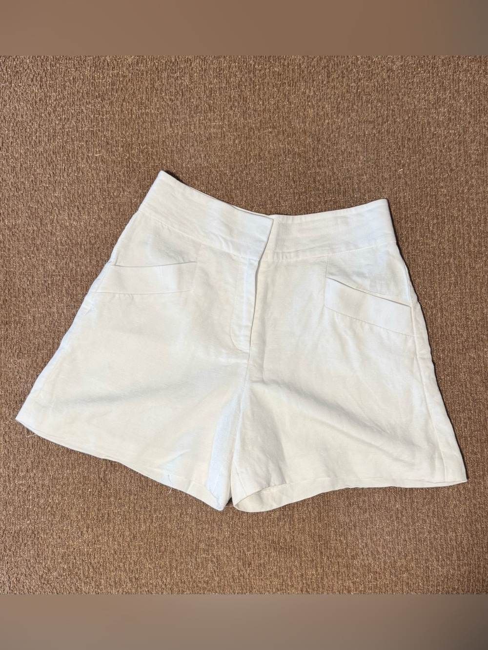 Club Monaco White Linen Blend Tailored Shorts Size 0